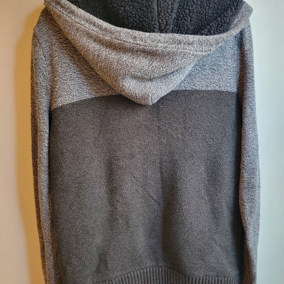 Hollister Men's Black and Grey Sherpa Zip Up Jacket, M - Picture 2 of 5